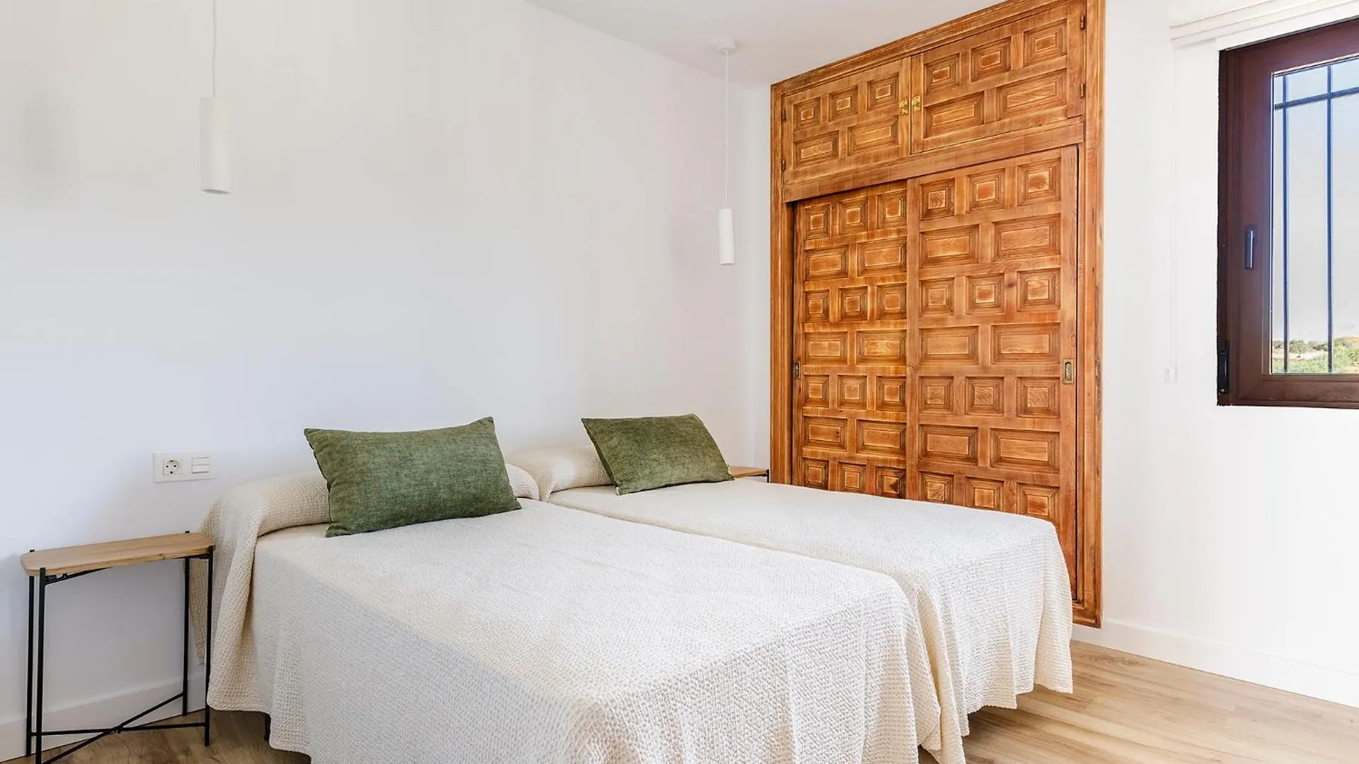 Mares - Traina Villa Caleta De Velez