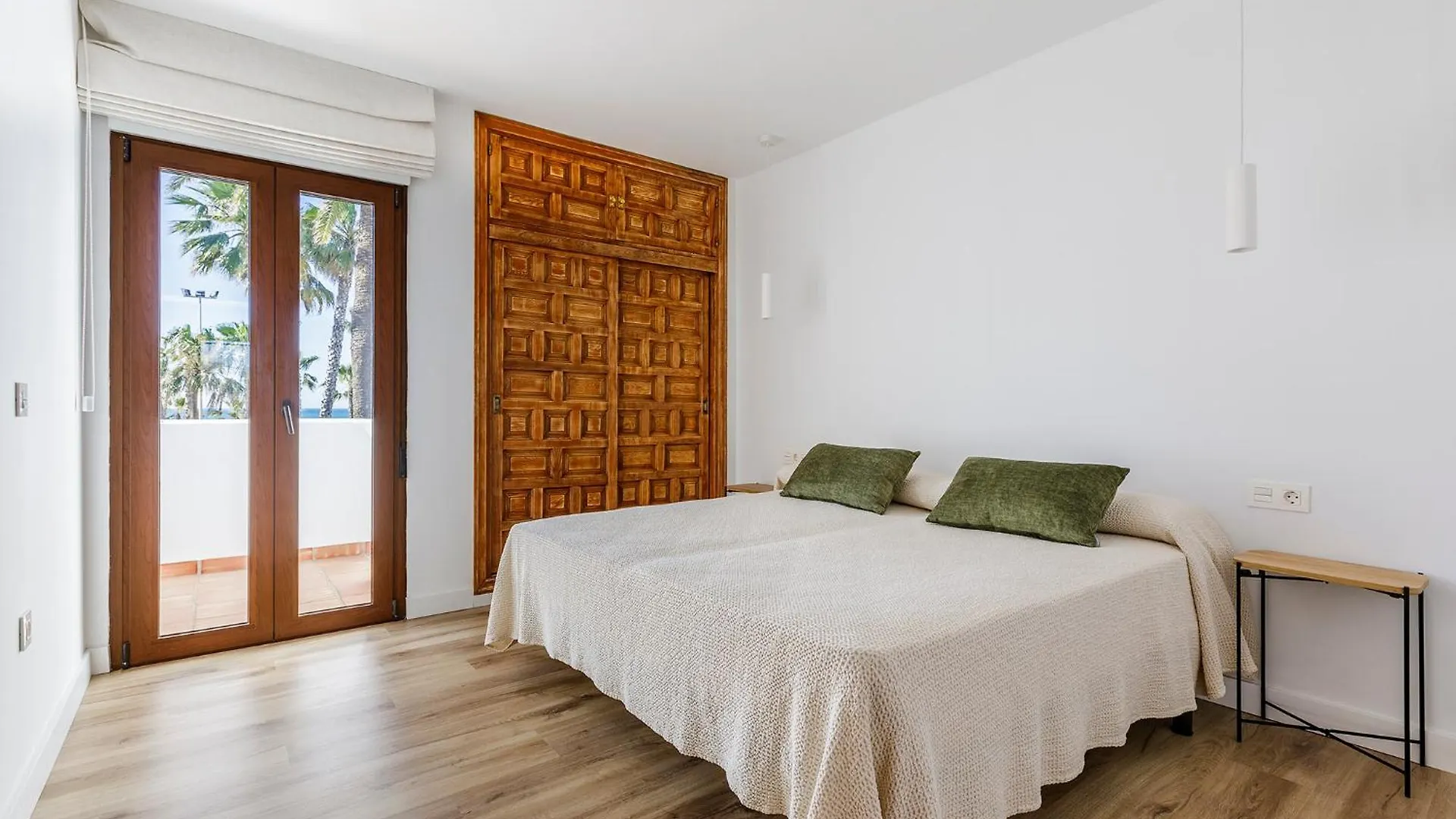 Mares - Traina Villa Caleta De Velez Spain