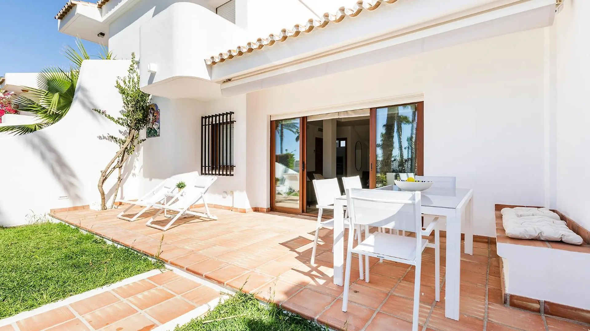Mares - Traina Villa Caleta De Velez