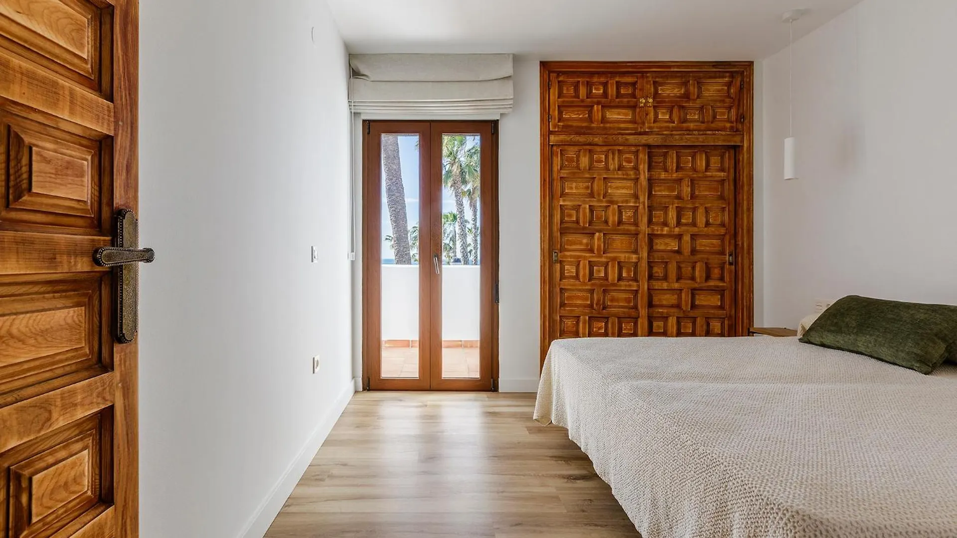 Mares - Traina Villa Caleta De Velez